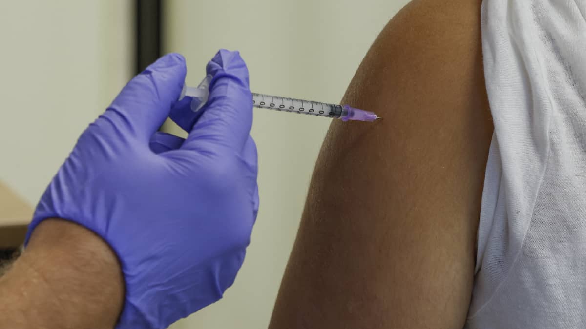 California exigirá vacunación anticovid a estudiantes de más de 12 años