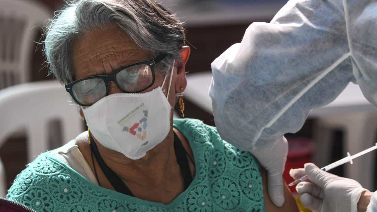 Foto: AFP (Juan Barreto) Bogotá iniciará inmunización con vacunas Janssen, de dosis única