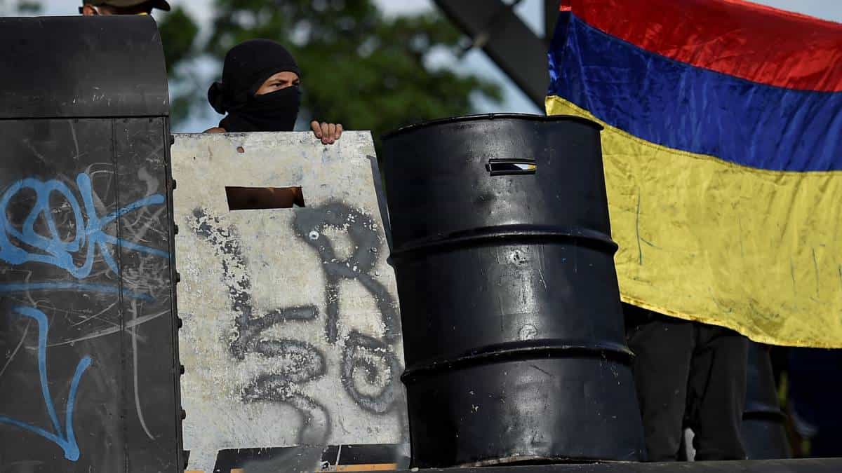 Decomisan elementos que, presuntamente, iban a ser usados contra policías en Palmira