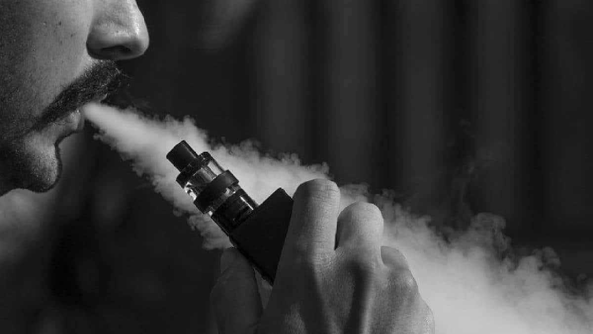 Vapeadores bajo la lupa en Bogotá: alertan por aumento del consumo entre jóvenes y sus efectos en la salud