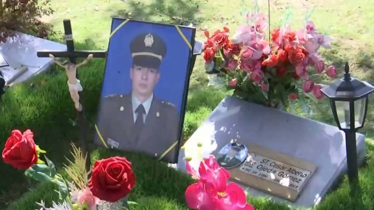 Padres de cadetes asesinados rechazan diálogos con ELN