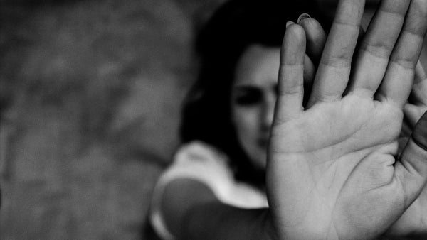 Capturan a dos madres que ofrecían a sus hijas para abusos sexuales en Magdalena Capturan a dos madres que ofrecían a sus hijas para abusos sexuales en Magdalena