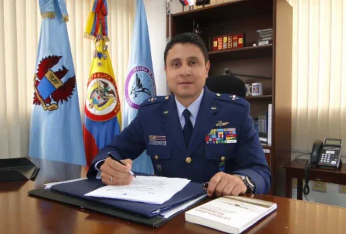 Brigadier Eliot Benavides estará en negociación con ELN