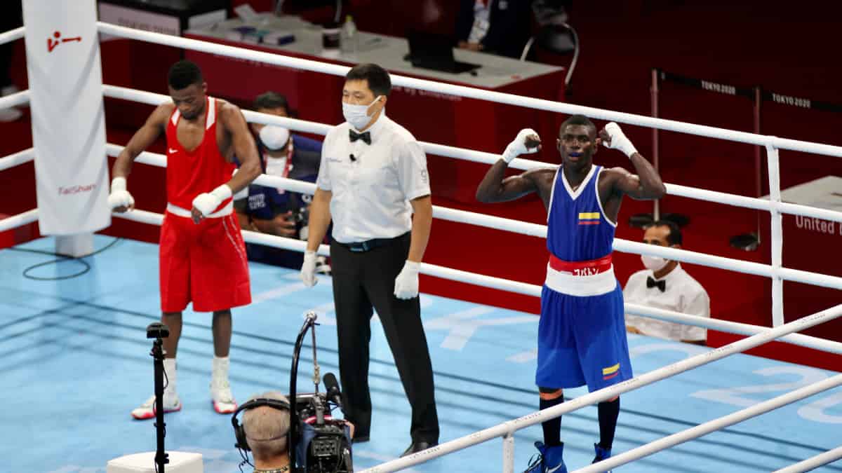 Yuberjen Martínez avanzó a cuartos de final de boxeo en Tokio 2020