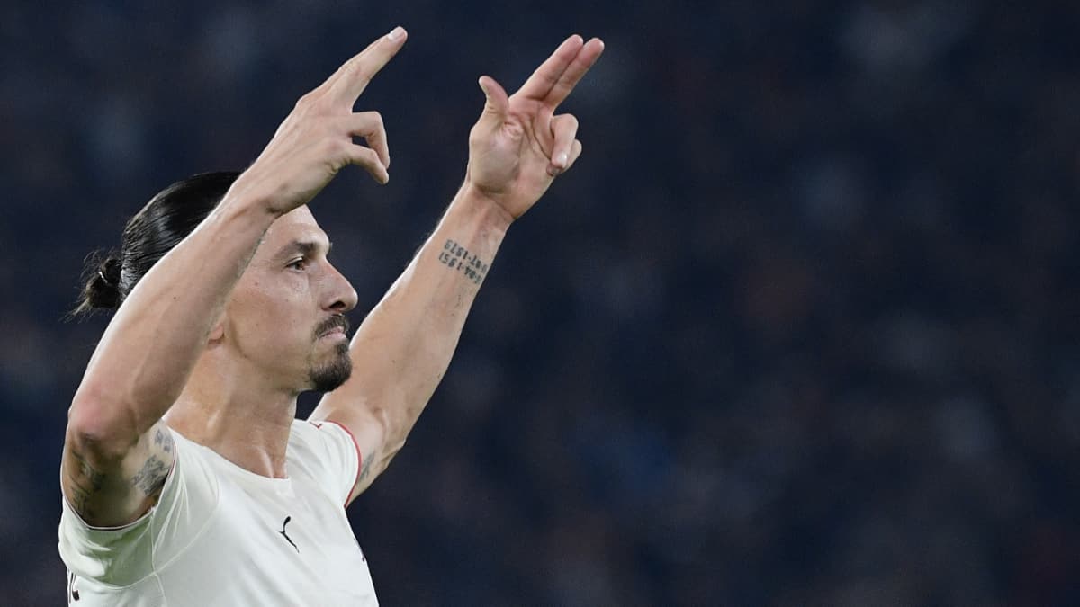 Golazo de tiro libre de Zlatan Ibrahimovic contra la Roma.