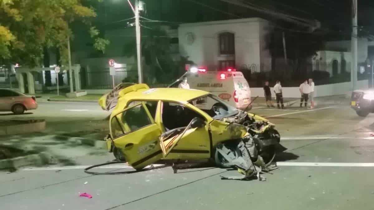 Al menos 8 heridos en accidente de tránsito en Barranquilla.