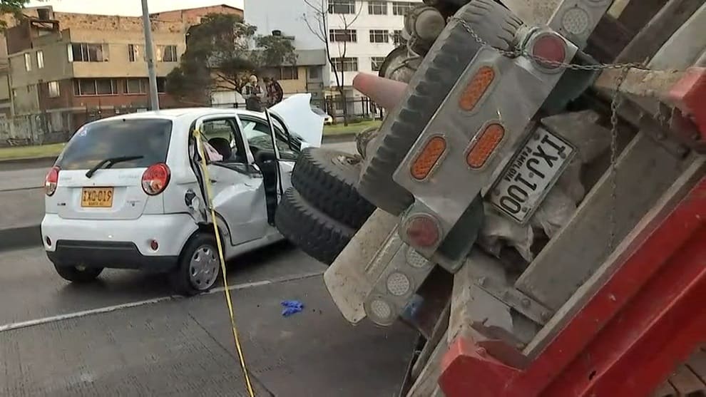 Dos personas heridas por grave accidente de tránsito en la Carrera 30 en Bogotá