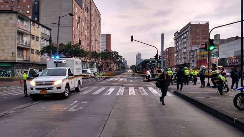 Policía murió en medio de un accidente de tránsito en Bogotá