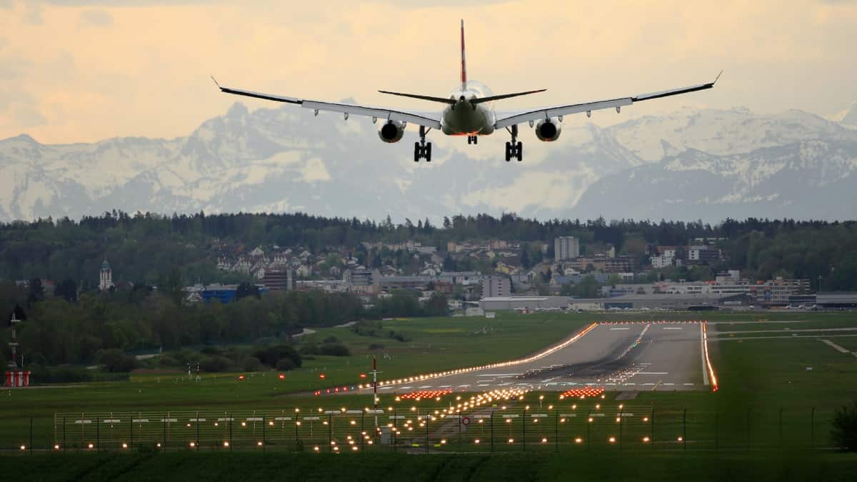 Polémico contrato busca trasladar aeropuerto Medellín
