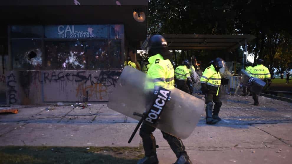 Foto: referencia AFP Disturbios en Bogotá