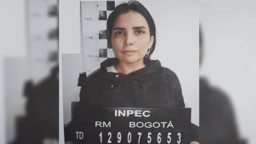 Por la mujer se ofrecen 50 millones de pesos como recompensa.