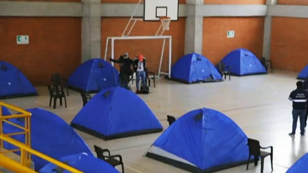 Instalan albergues para población vulnerable afectada por coronavirus