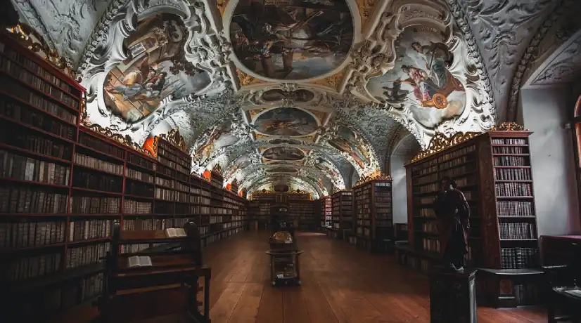 La historia del hombre al que le encontraron 70.000 libros en su casa al morir y nadie sabía