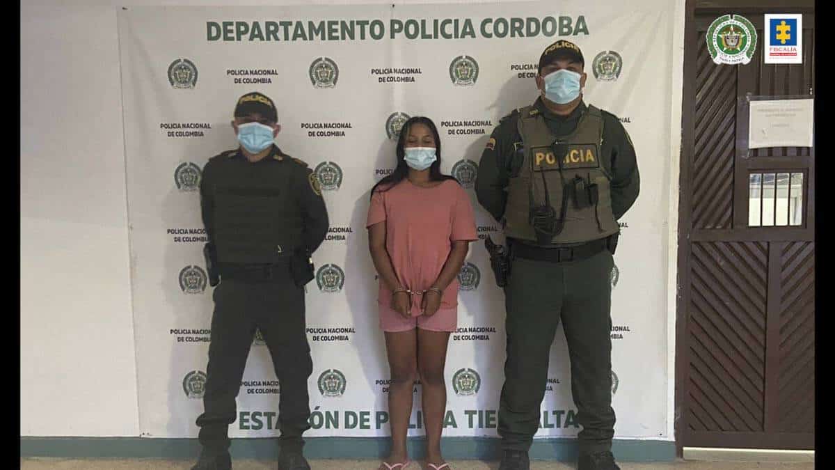 Capturan a alias la Muñeca, presunta integrante del Clan del Golfo