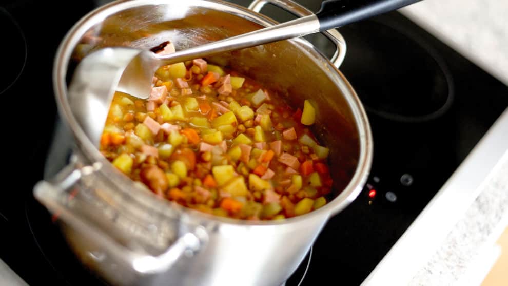 Son 21 colegios los que se encuentran sin alimentación escolar.