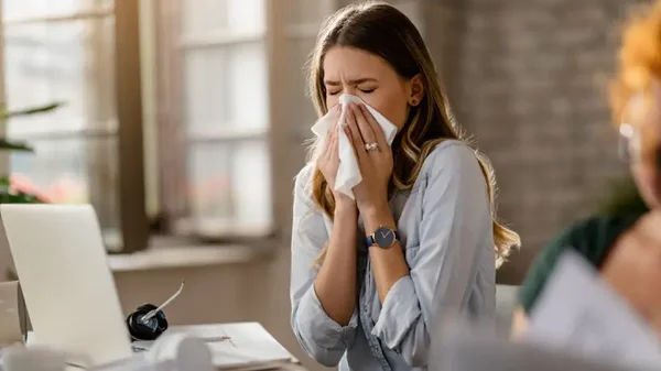 Estos son los alimentos recomendados para combatir la gripa y evitar los fuertes síntomas