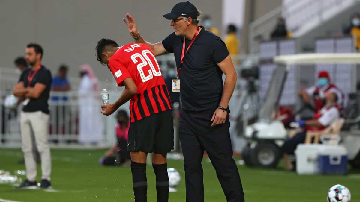 Laurent Blanc, el técnico que dirigirá a James Rodríguez en Al-Rayyan