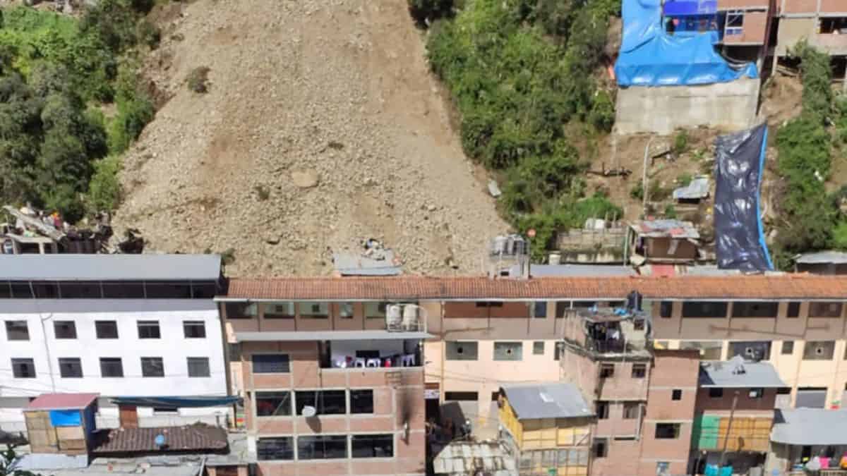 En Perú se presentó una alud de tierra que deja siete fallecidos