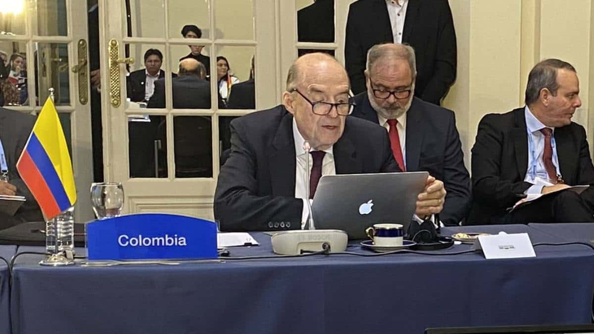 Álvaro Leyva, ministro de Relaciones Exteriores de Colombia