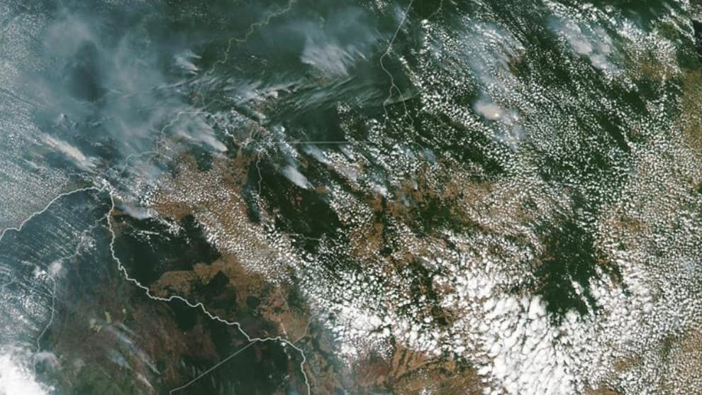La emergencia parece estar lejos de ser controlada. Foto: EFE