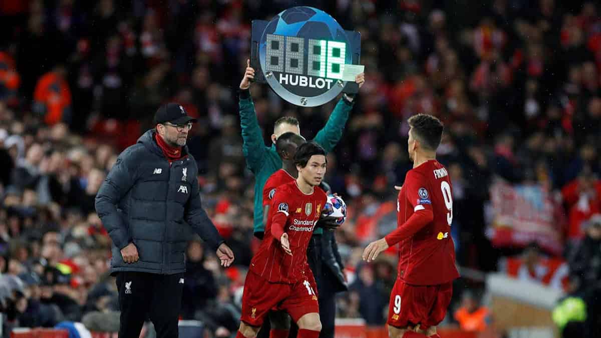 International Board mantiene los cinco cambios en el fútbol