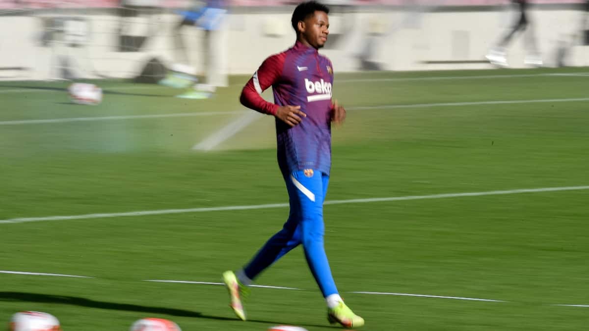 Ansu Fati no se operará: Barcelona