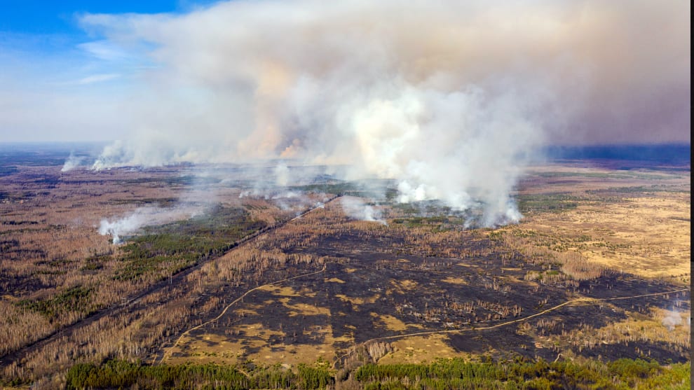 Tras una semana logran acabar con incendio en Chernobyl