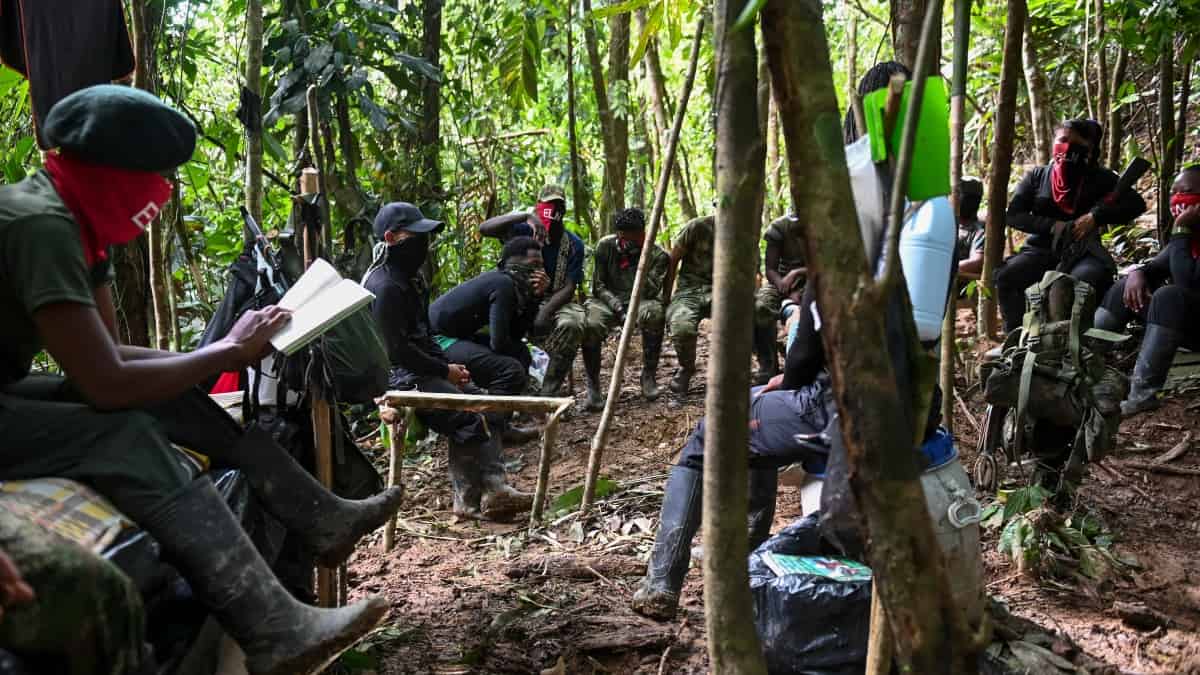 Fiscalía y Ejército muestran preocupación por la guerra entre ELN y disidentes de las Farc