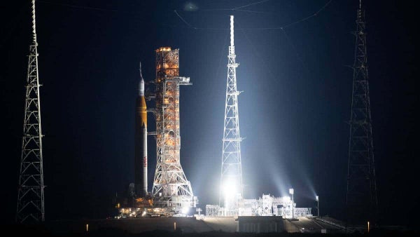 ¿A qué hora y por dónde podrá ver EN VIVO el impactante regreso del Artemis II a La Tierra?