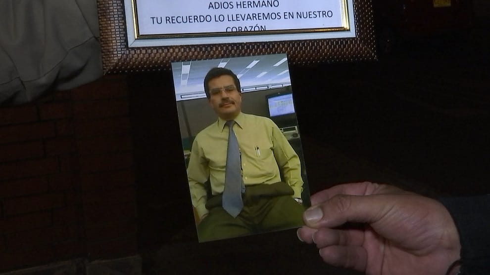 Asesinan a publicista de 51 años por robarlo cerca de su casa en Bogotá