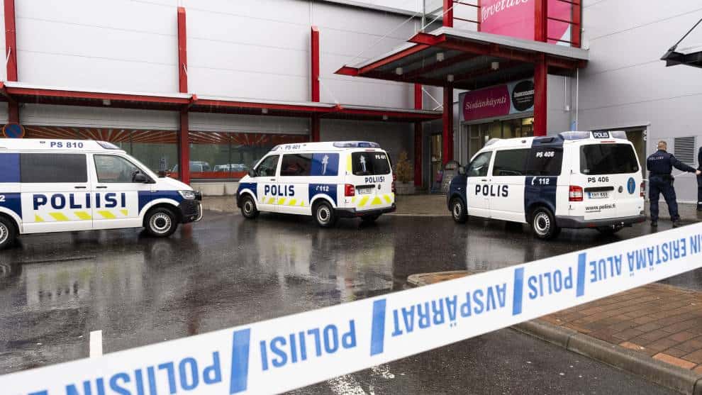 Un muerto y diez heridos en ataque con arma blanca en un centro educativo de Finlandia