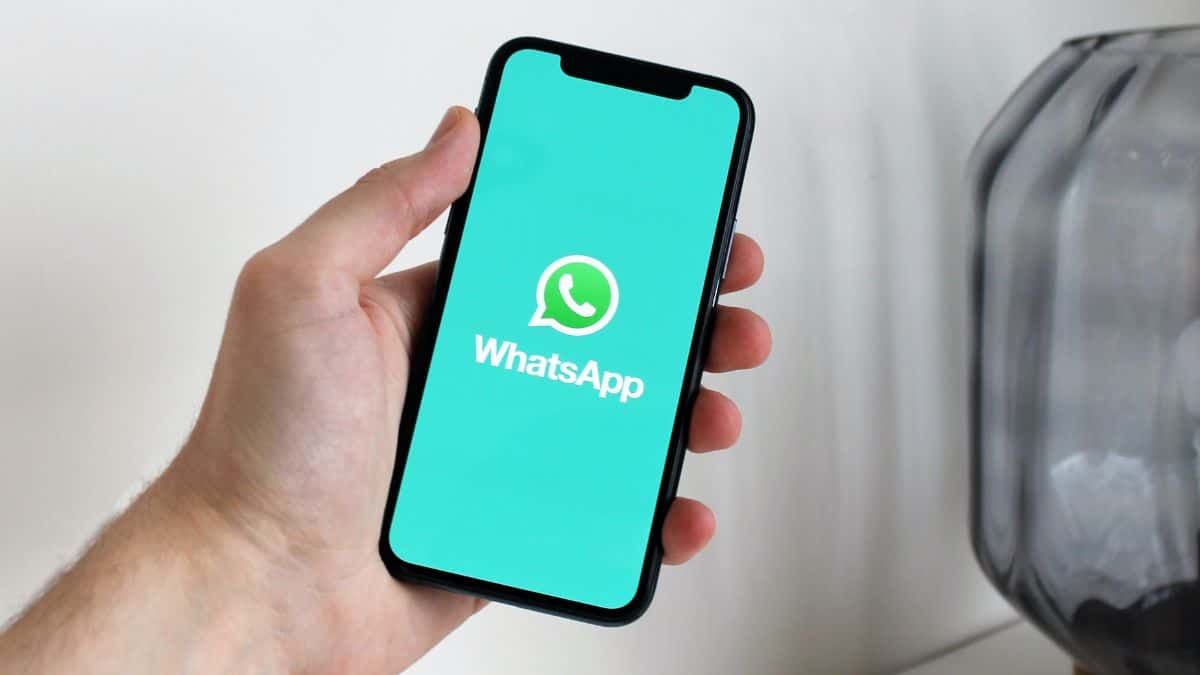 WhatsApp está probando audios en los estados