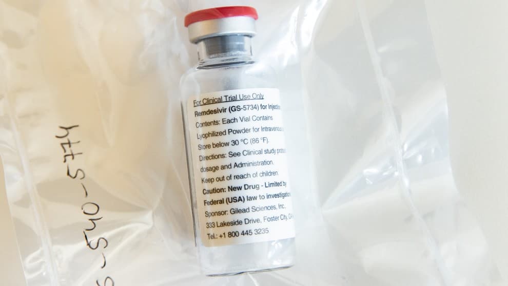 Autorizan venta de medicamento contra el coronavirus en la Unión Europea