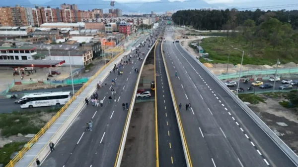 Alcaldía de Bogotá habilitó dos tramos de la avenida Guayacanes