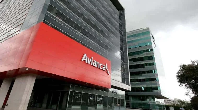 Atención: presidente de Avianca y vicepresidente jurídico salieron del país tras diligencias de autoridades