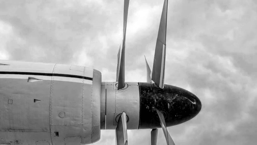 Dos personas murieron quemadas, tras choque de avioneta cargada con droga en Honduras