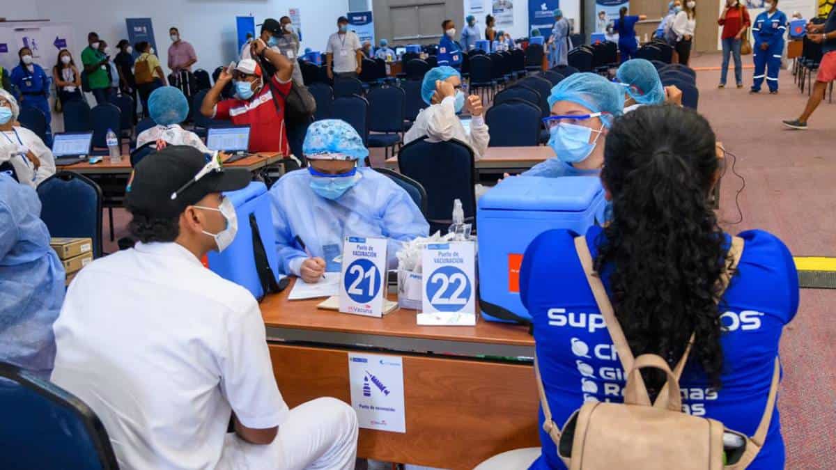 San Andrés es un ejemplo de operativos de vacunación masiva: Gobierno nacional
