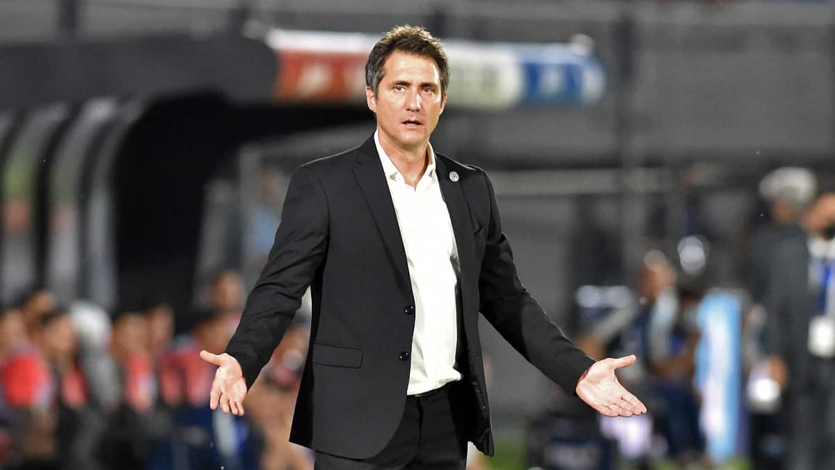 A Barros Schelotto le recordaron a Quintero en el Metropolitano