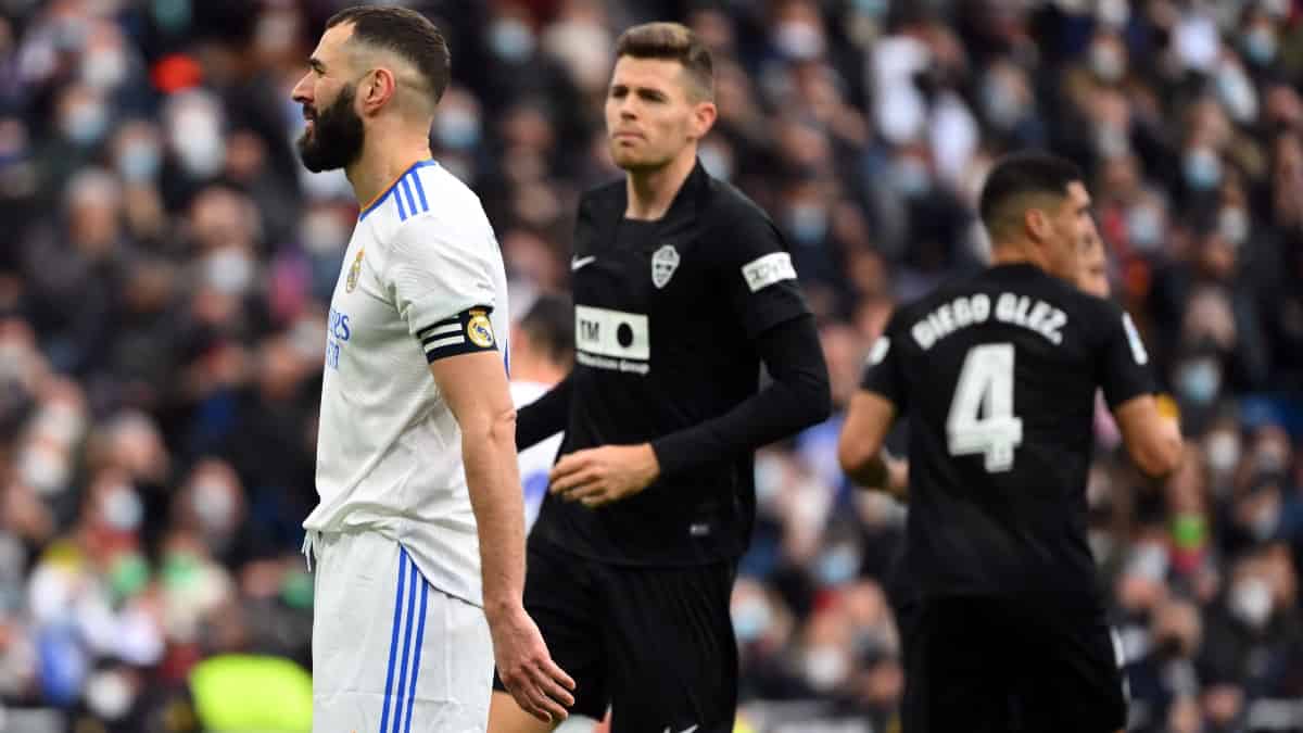 Karim Benzema, robo en su casa mientras Real Madrid 2-2 Elche