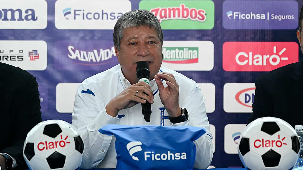 Bolillo Gómez fue presentado como nuevo técnico de Honduras