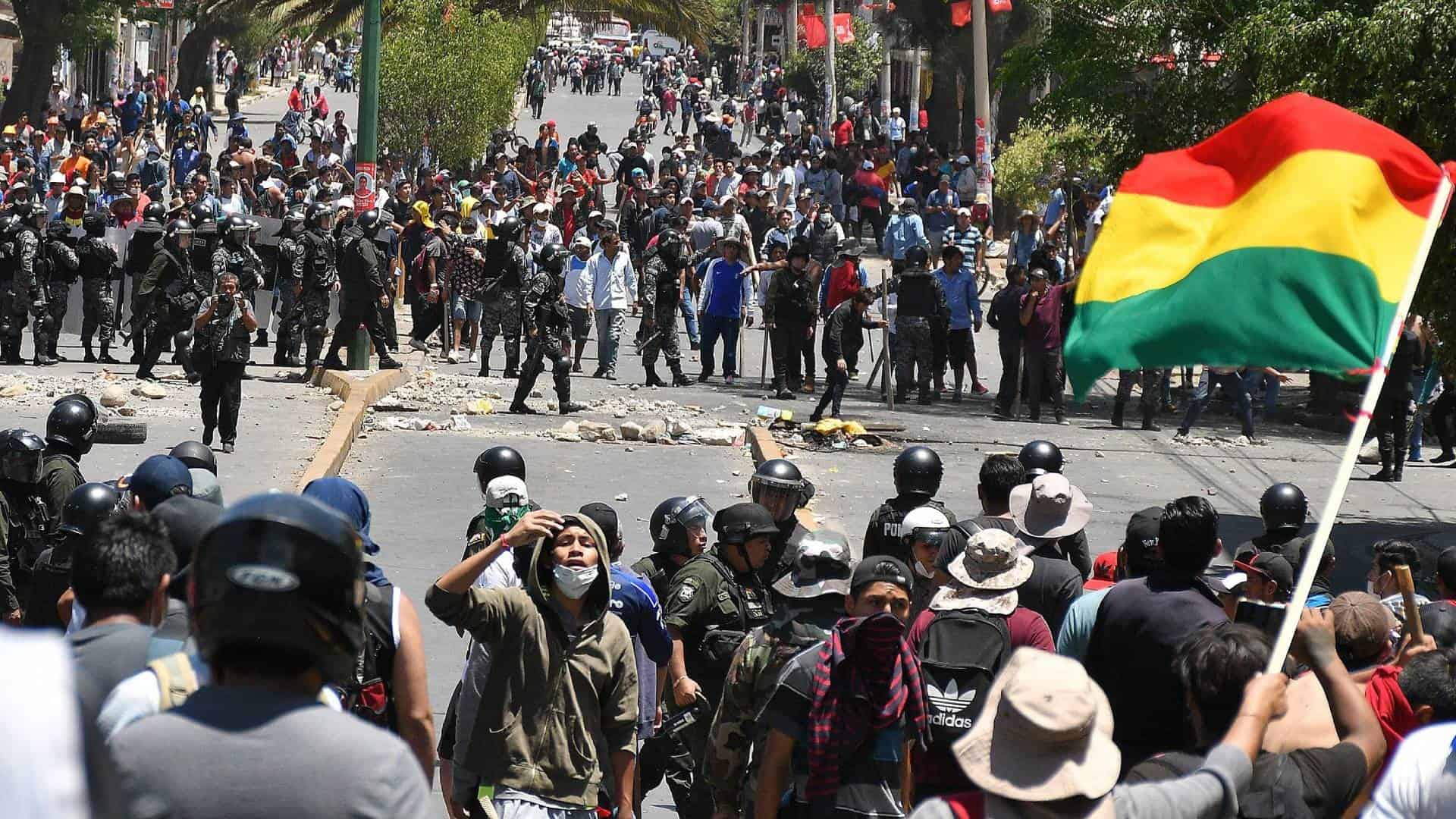 Bolivia vive continuas protestas desde que tras las elecciones la oposición y movimientos cívicos. Foto: AFP