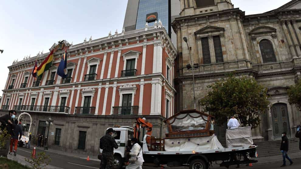 Bolivia extiende su periodo de aislamiento hasta el 30 de abril