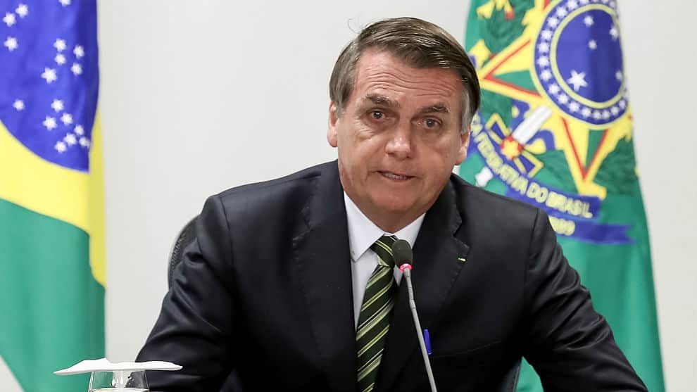Bolsonaro está dispuesto finalmente a recibir ayuda externa para combatir los incendios en la Amazonia