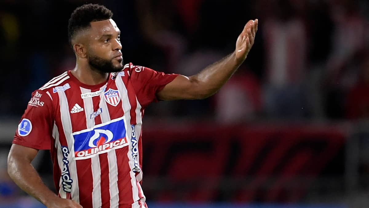 River subió la oferta por Borja a Junior y Palmeiras