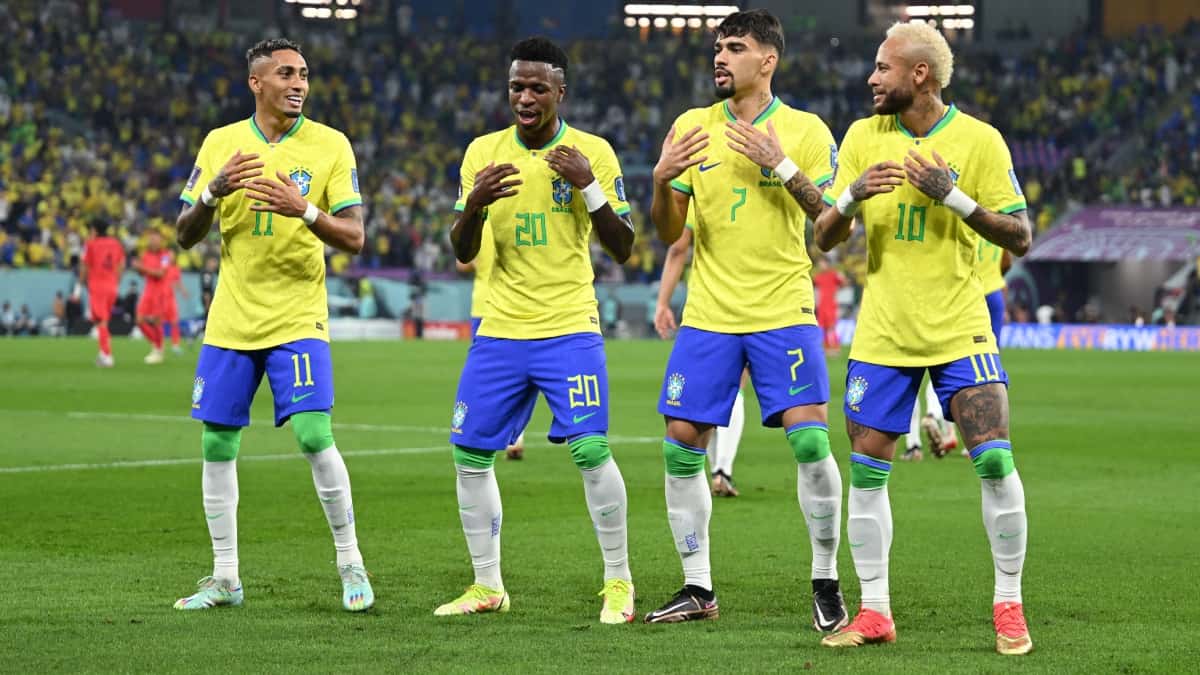 Foto: AFP Roy Keane contra Brasil por sus bailes contra Corea