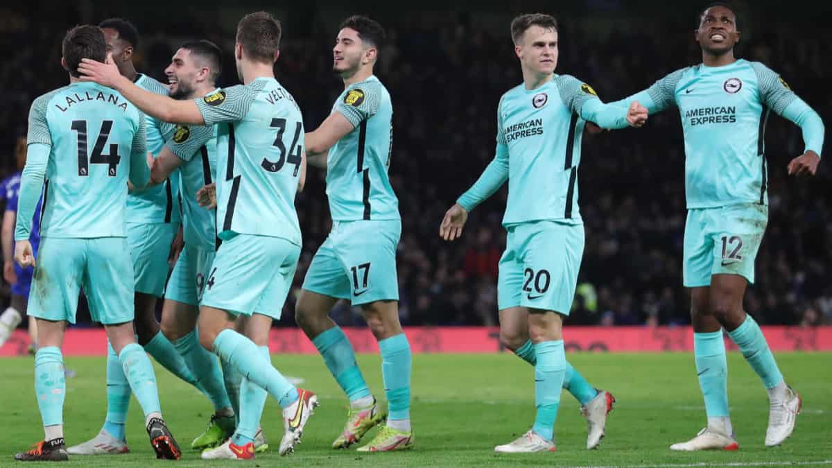 Steven Alzate participó del empate entre Brighton y Chelsea