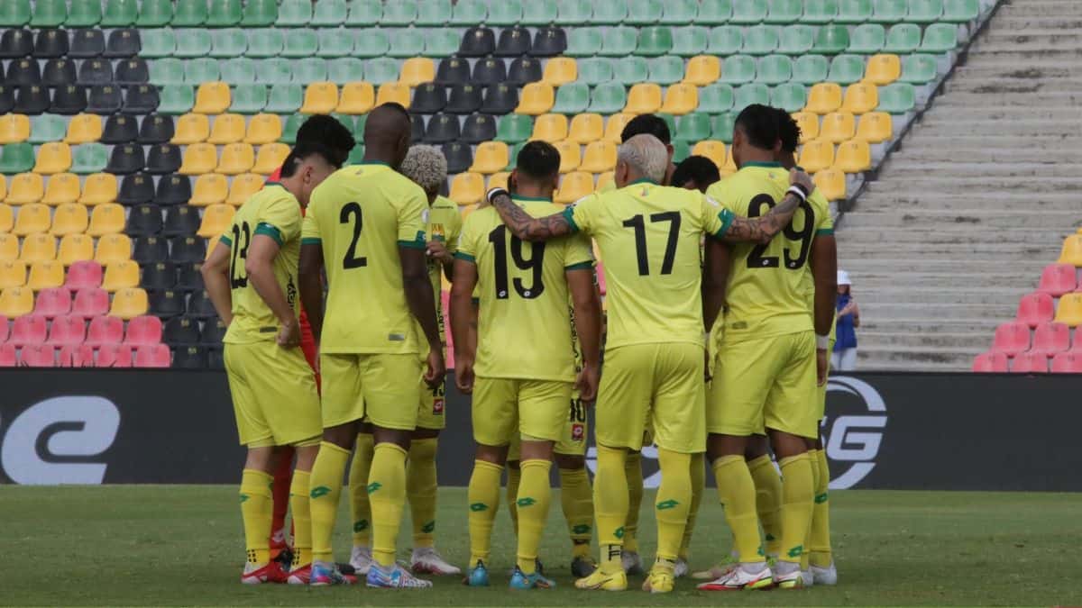 Bucaramanga le gana Alianza después de una tormenta
