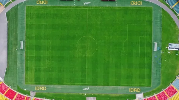 El Campín se hizo meme mundial por estado de la cancha tras conciertos: fotos El Campín se hizo meme mundial por estado de la cancha tras conciertos: fotos