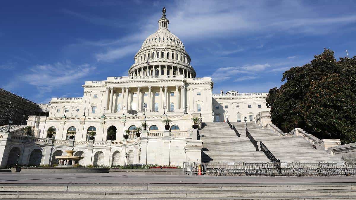 Foto: Referencia - Pixabay El Capitolio se ubica en Washington, edificio donde se encuentran las dos cámaras del Congreso de Estados Unidos.