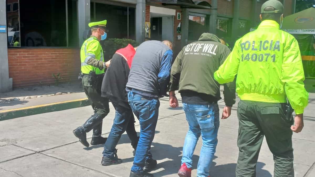 Tiroteo en Bogotá durante asalto masivo en largas filas del Día sin IVA